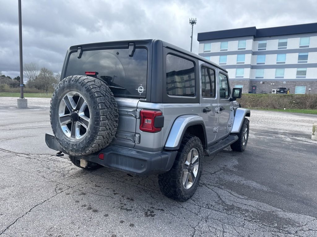 Used 2018 Jeep Wrangler Unlimited Sahara AWD/4WD image 19
