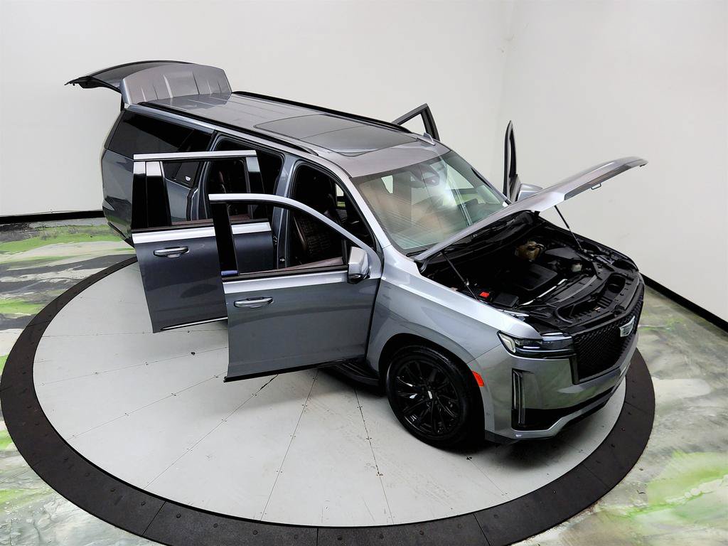 Used 2022 Cadillac Escalade ESV Sport Platinum w/ LPO, ONYX Package AWD/4WD image 38
