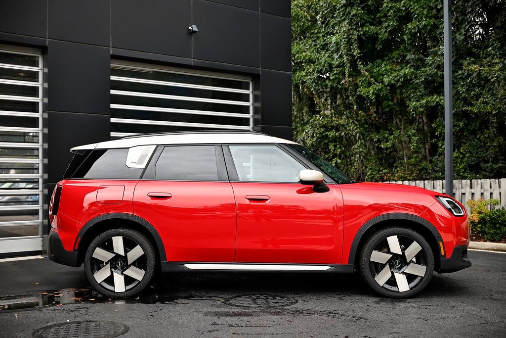 New 2026 MINI Cooper Countryman S image 3