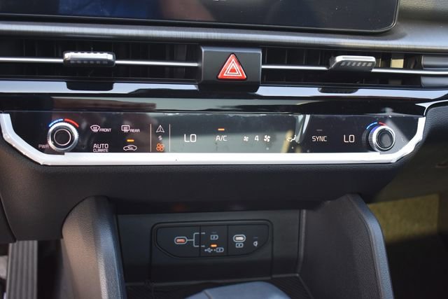 New 2026 Kia Sportage X-Line w/ X-Line Premium Package AWD/4WD image 31