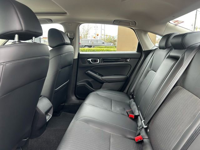 Used 2023 Honda Civic Touring image 8