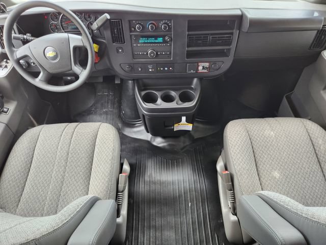 New 2025 Chevrolet Express 2500 Extended RWD image 26