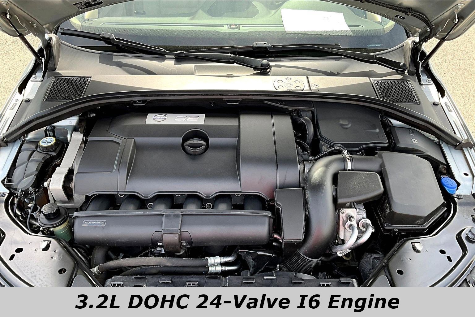 Used 2013 Volvo XC70 3.2 image 29