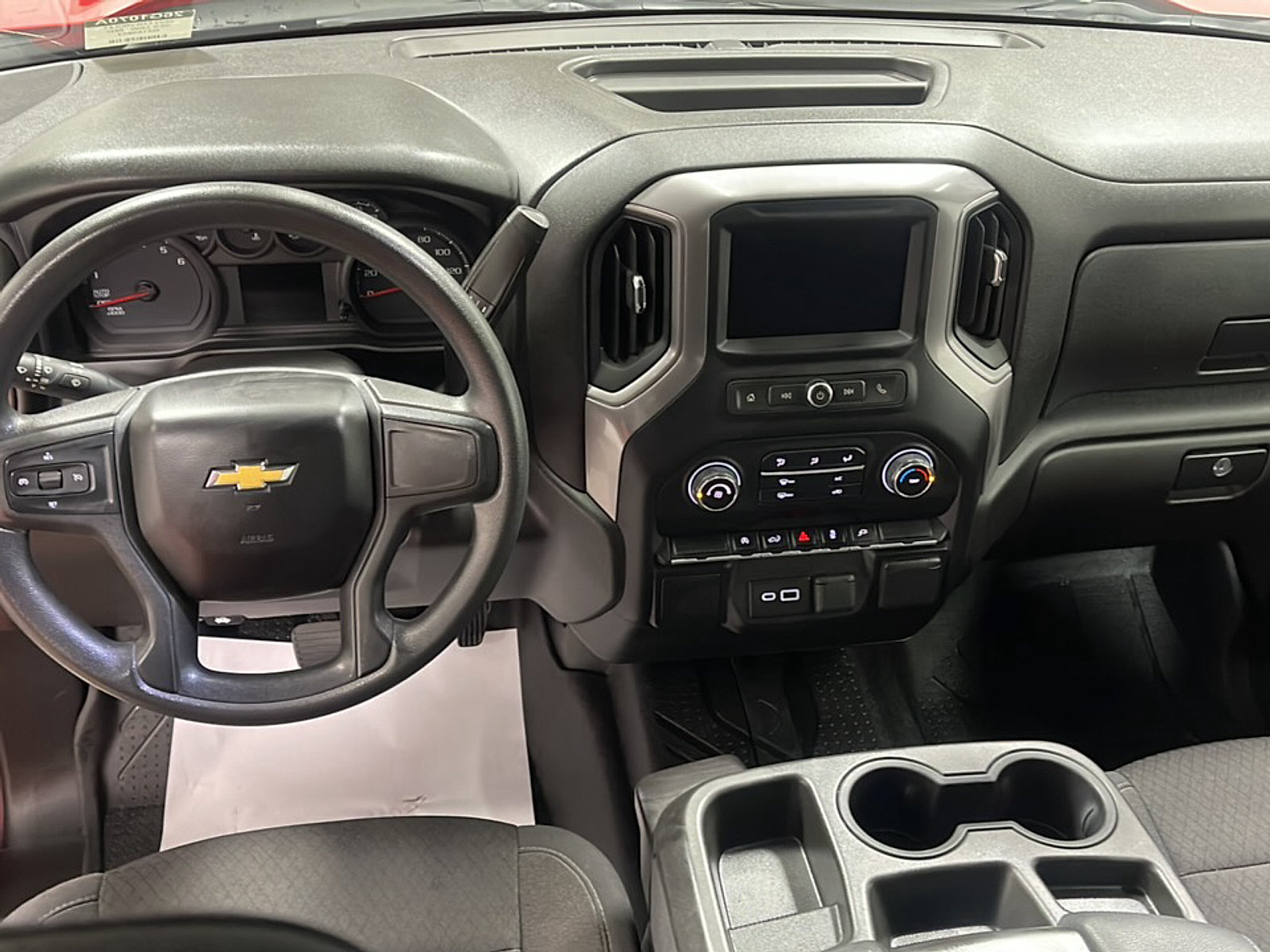 Used 2022 Chevrolet Silverado 1500 Custom w/ LPO, Dark Essentials Package AWD/4WD image 3