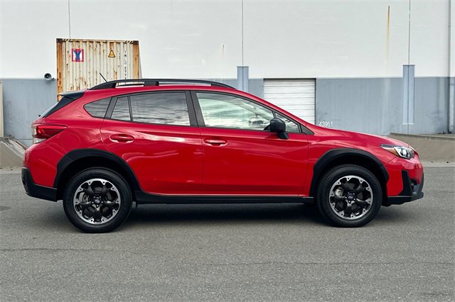 Used 2023 Subaru Crosstrek 2.0i image 3