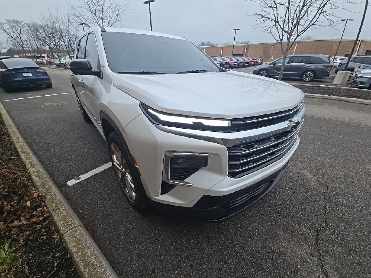 Used 2025 Chevrolet Traverse High Country w/ LPO, Floor Liner Package image 7