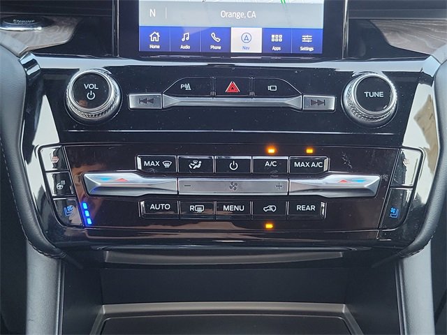 Certified 2023 Ford Explorer Platinum w/ Technology Package image 12