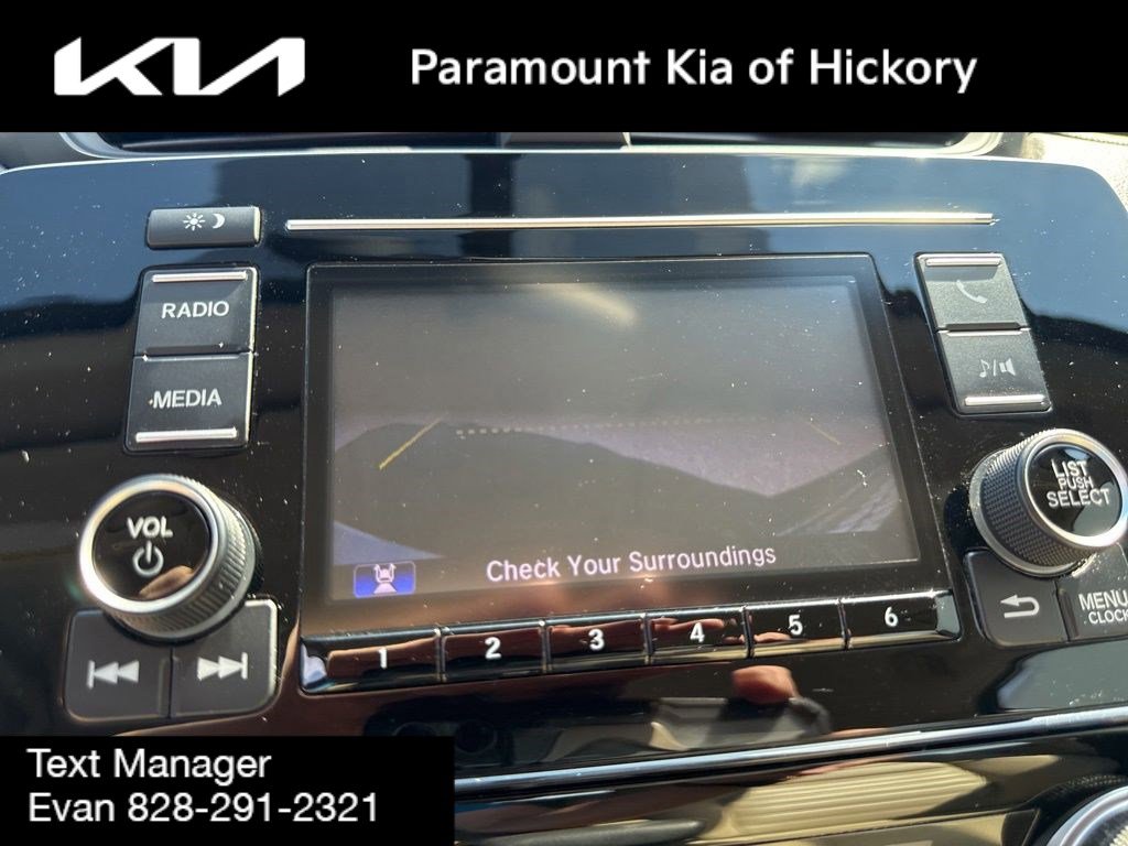 Used 2017 Honda CR-V LX image 22