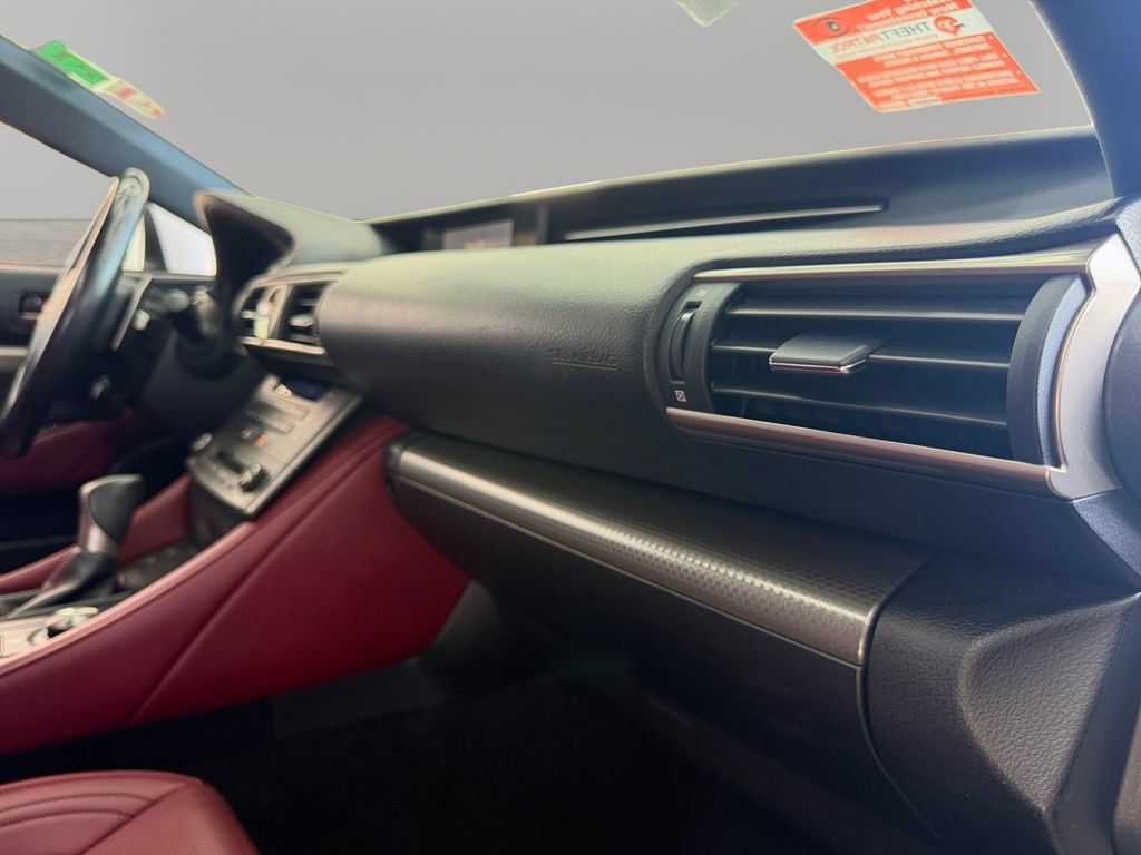 Used 2016 Lexus RC 200t RWD image 28
