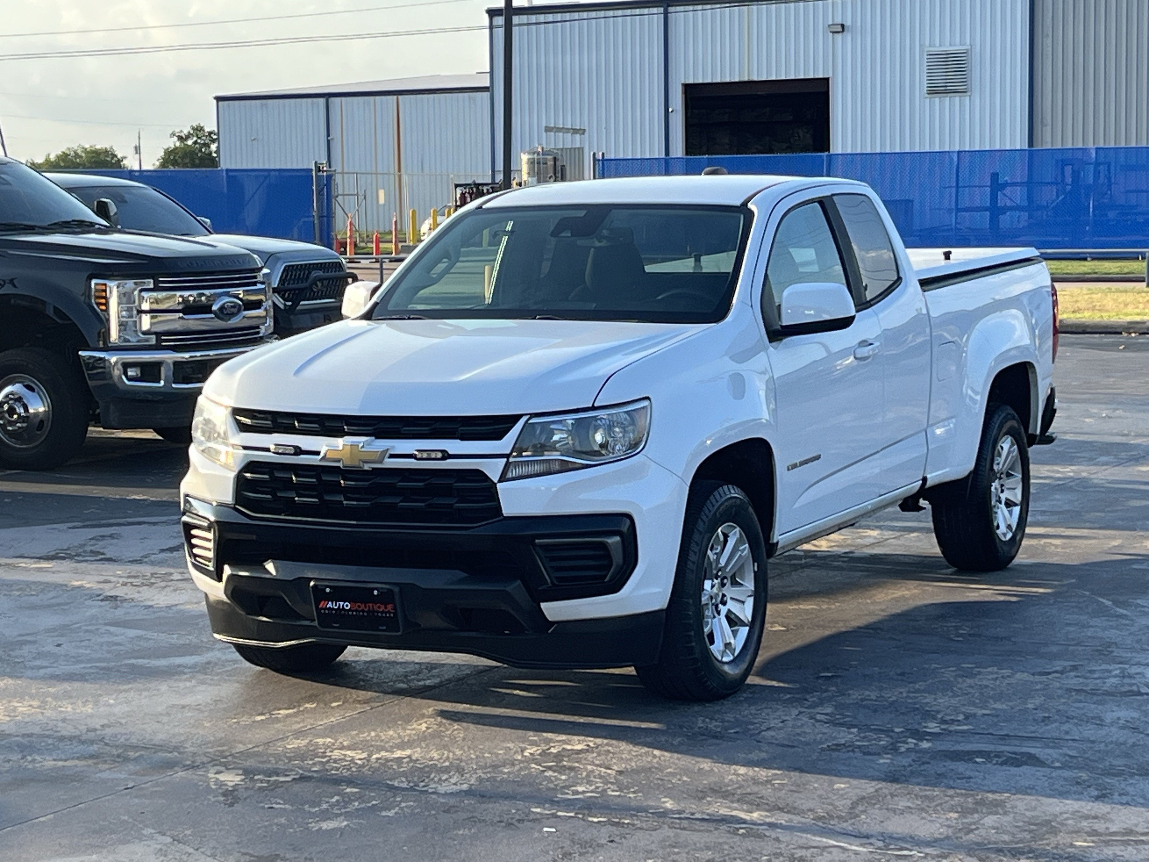 Used 2021 Chevrolet Colorado LT w/ Fleet Safety Package RWD image 3