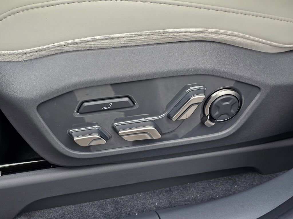 New 2026 Kia EV9 GT-Line image 36