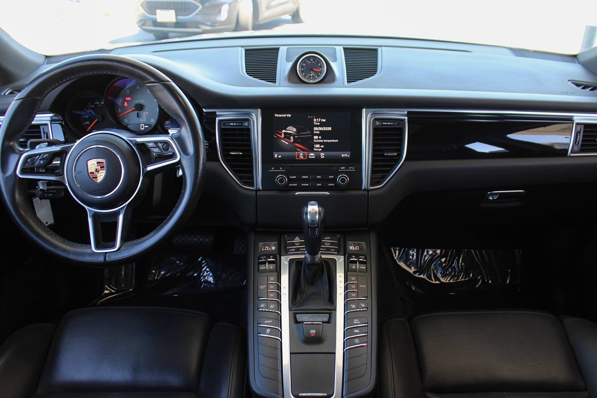 Used 2017 Porsche Macan S AWD/4WD image 12