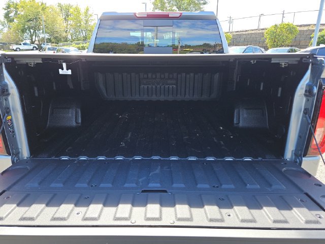New 2026 GMC Sierra 1500 SLT w/ SLT Premium Plus Package AWD/4WD image 6