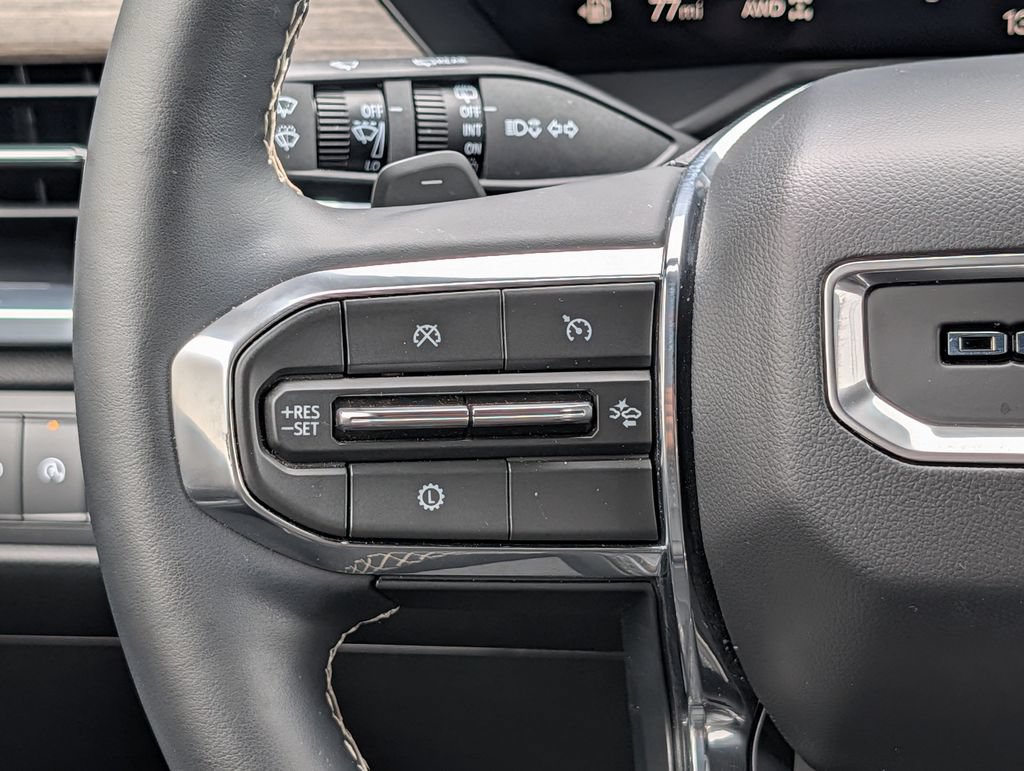 Used 2025 GMC Acadia Denali w/ LPO, Floor Liner Package AWD/4WD image 24