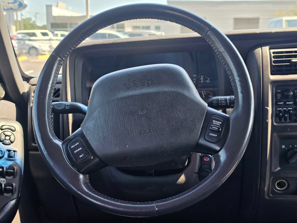 Used 2001 Jeep Cherokee Limited AWD/4WD image 22