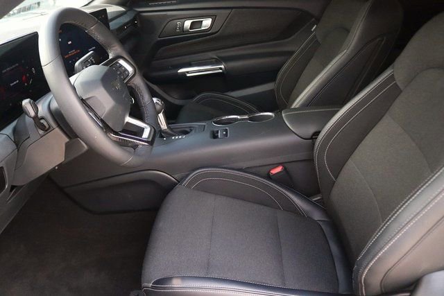 Used 2024 Ford Mustang Premium image 13