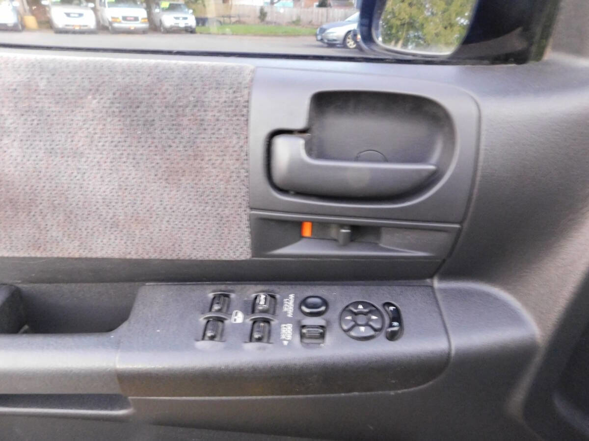 Used 2003 Dodge Dakota SLT image 14