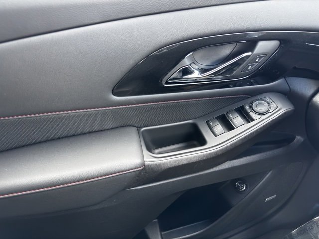 Certified 2023 Chevrolet Traverse RS w/ LPO, Floor Liner Package image 35