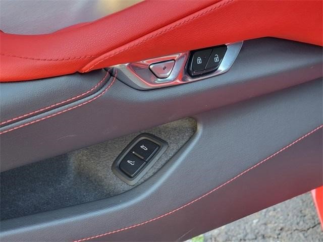 Certified 2022 Chevrolet Corvette Stingray Preferred Conv w/ Z51 Performance Package image 13