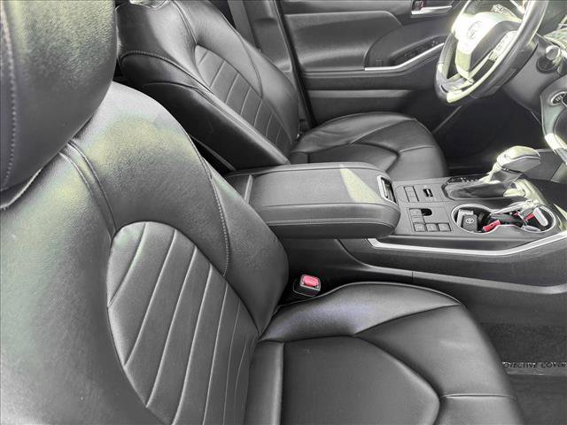 Used 2024 Toyota Highlander XLE image 20