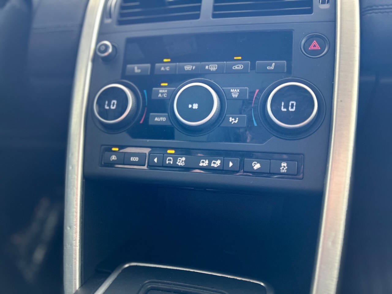 Used 2017 Land Rover Discovery Sport HSE AWD/4WD image 78