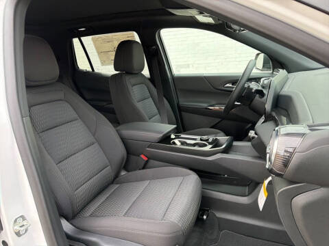 New 2026 Chevrolet Equinox LT w/ Midnight Edition image 44