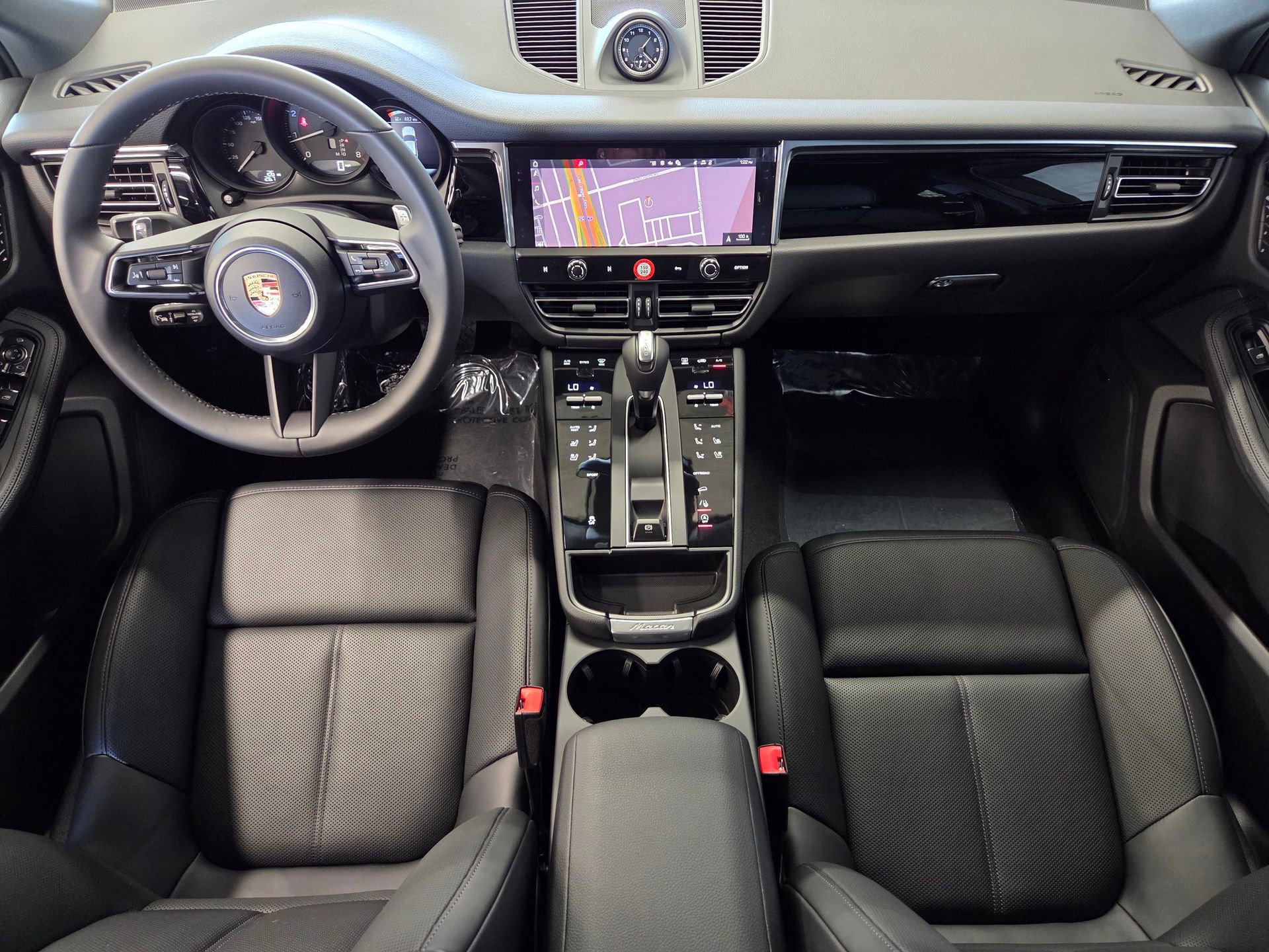 New 2026 Porsche Macan AWD/4WD image 13