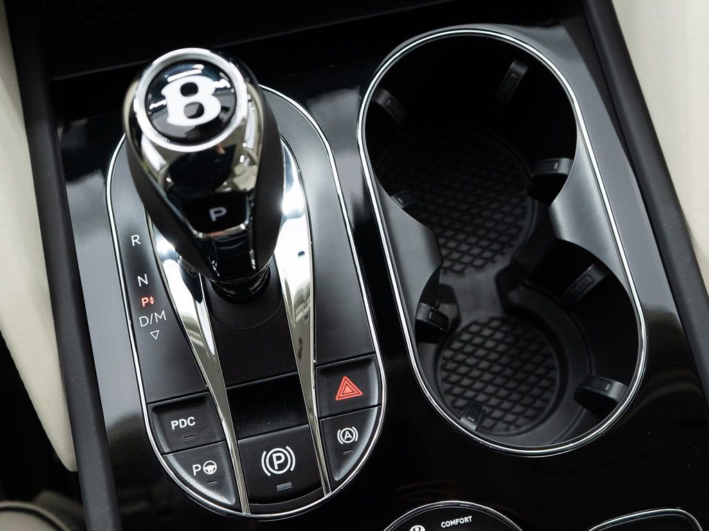 Certified 2023 Bentley Bentayga Extended Wheelbase AWD/4WD image 36