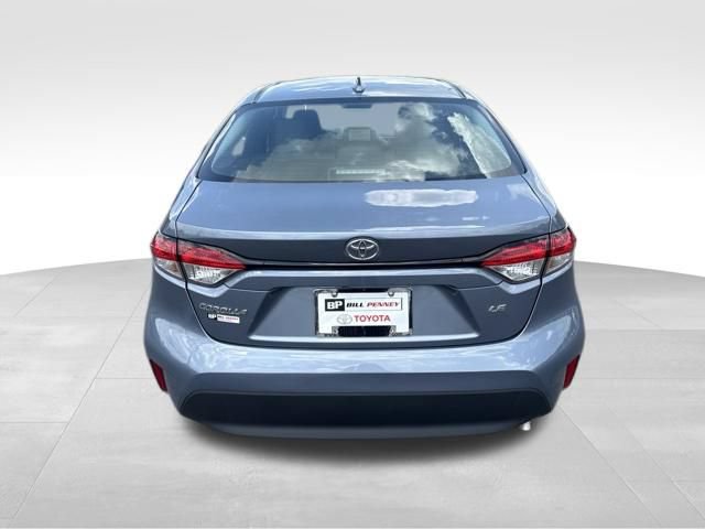 Used 2024 Toyota Corolla LE FWD image 4