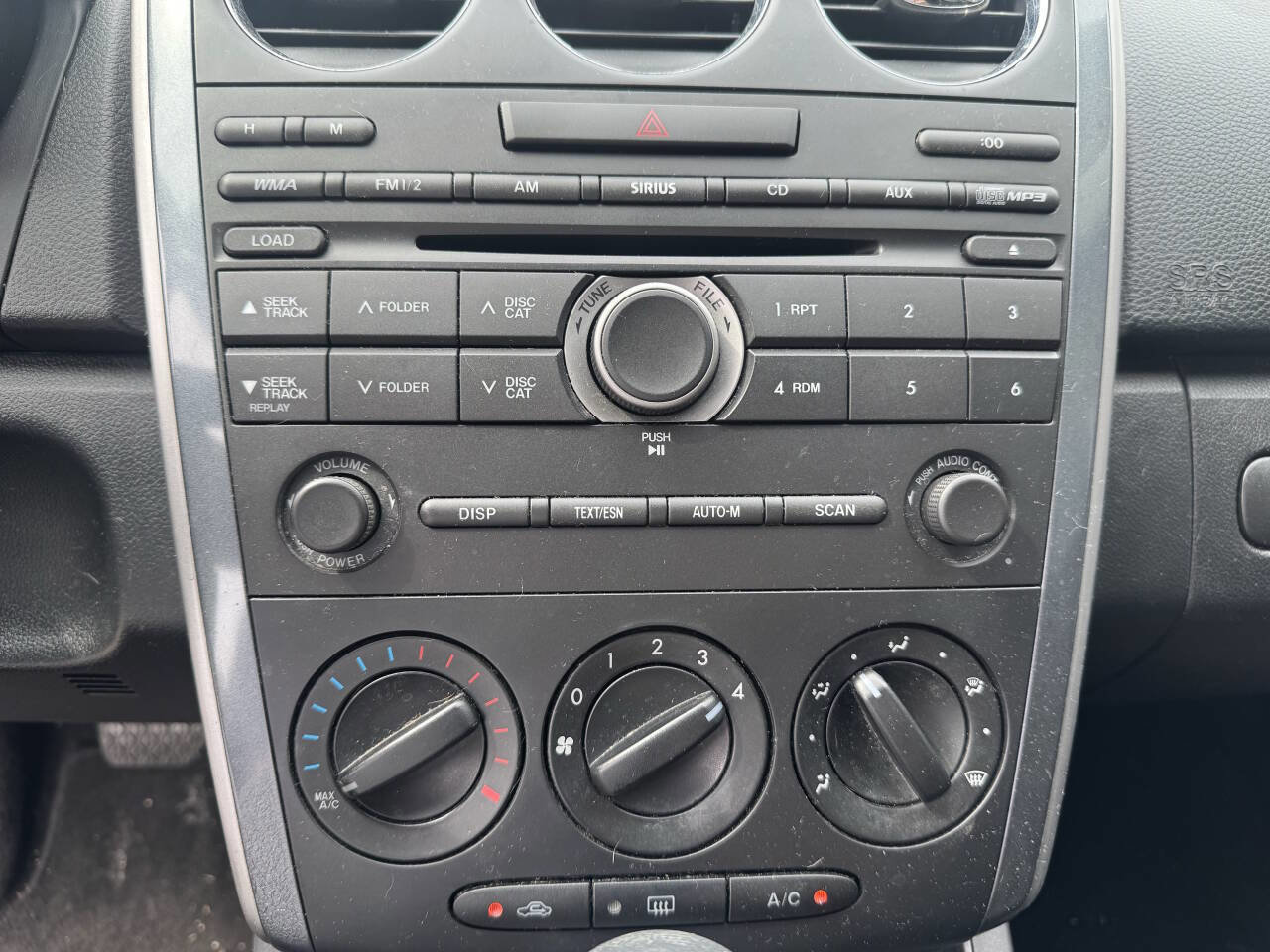 Used 2010 MAZDA CX-7 i SV FWD image 16