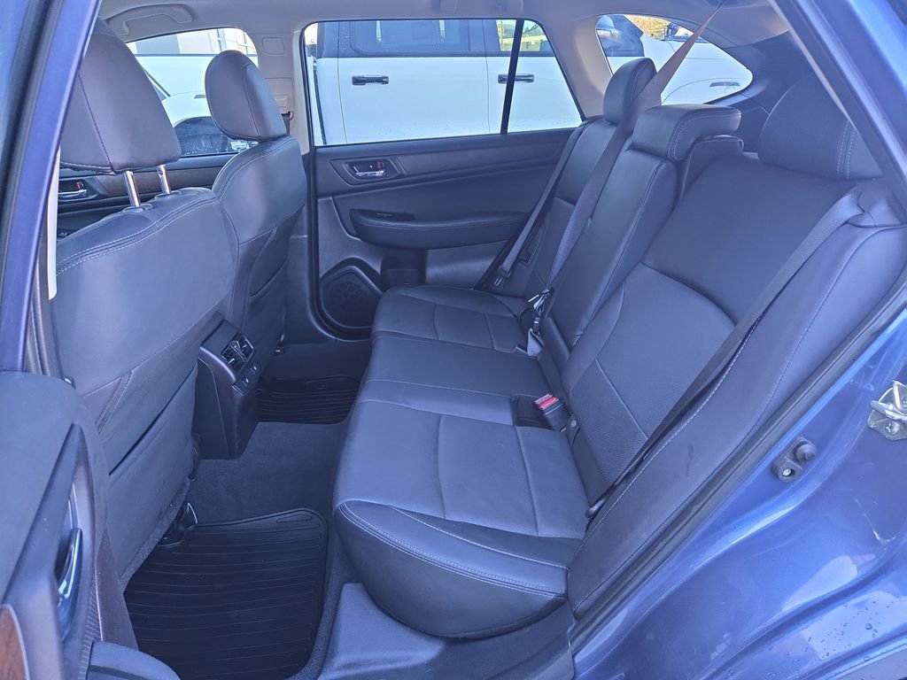 Used 2017 Subaru Outback 2.5i Limited AWD/4WD image 15