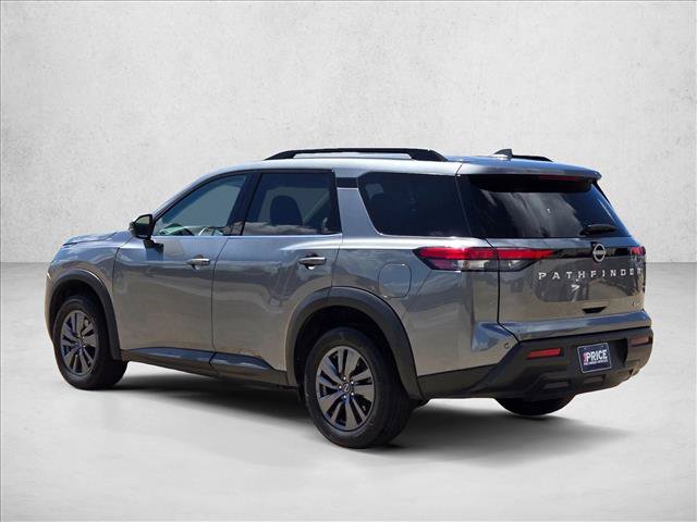 Used 2024 Nissan Pathfinder SV FWD image 8