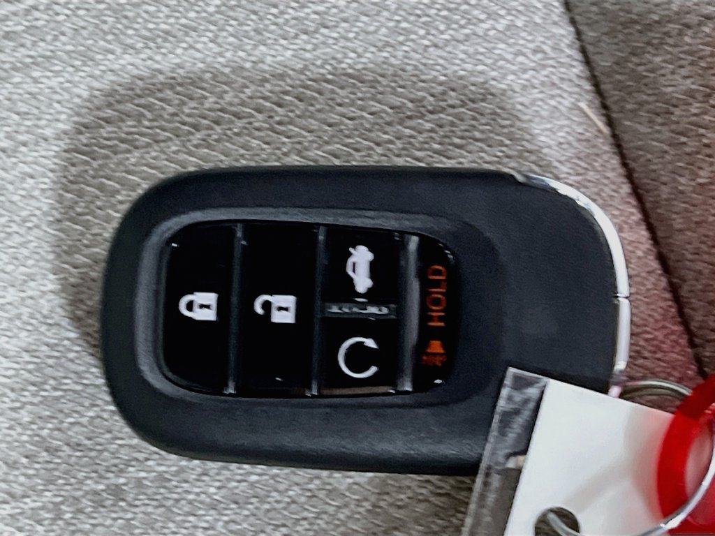 Used 2025 Honda Accord LX image 32