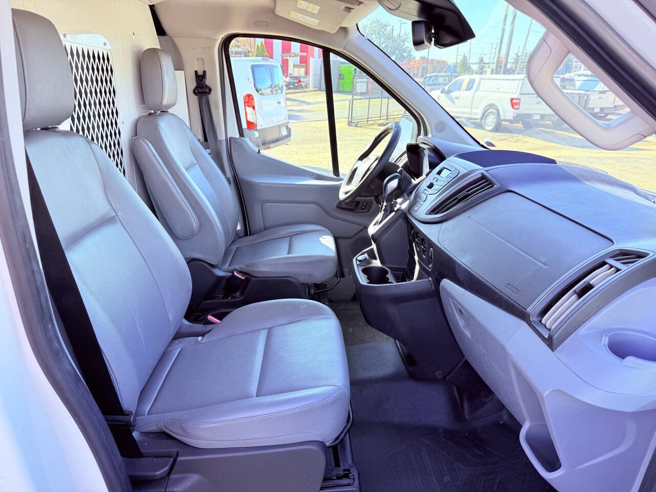 Used 2018 Ford Transit 350 148 Low Roof w/ Exterior Upgrade Package RWD image 6