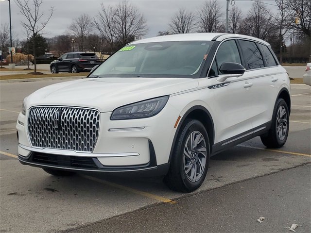 Certified 2023 Lincoln Corsair AWD w/ Equipment Group 101A image 3