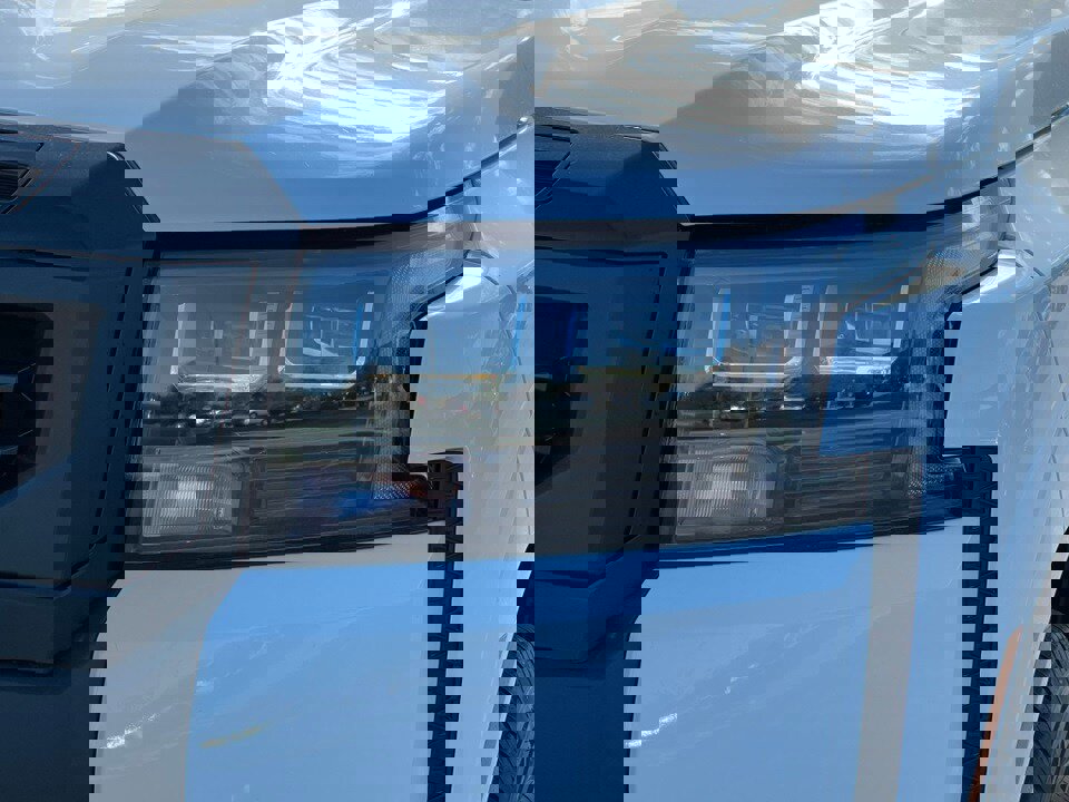 New 2026 Nissan Frontier S image 35