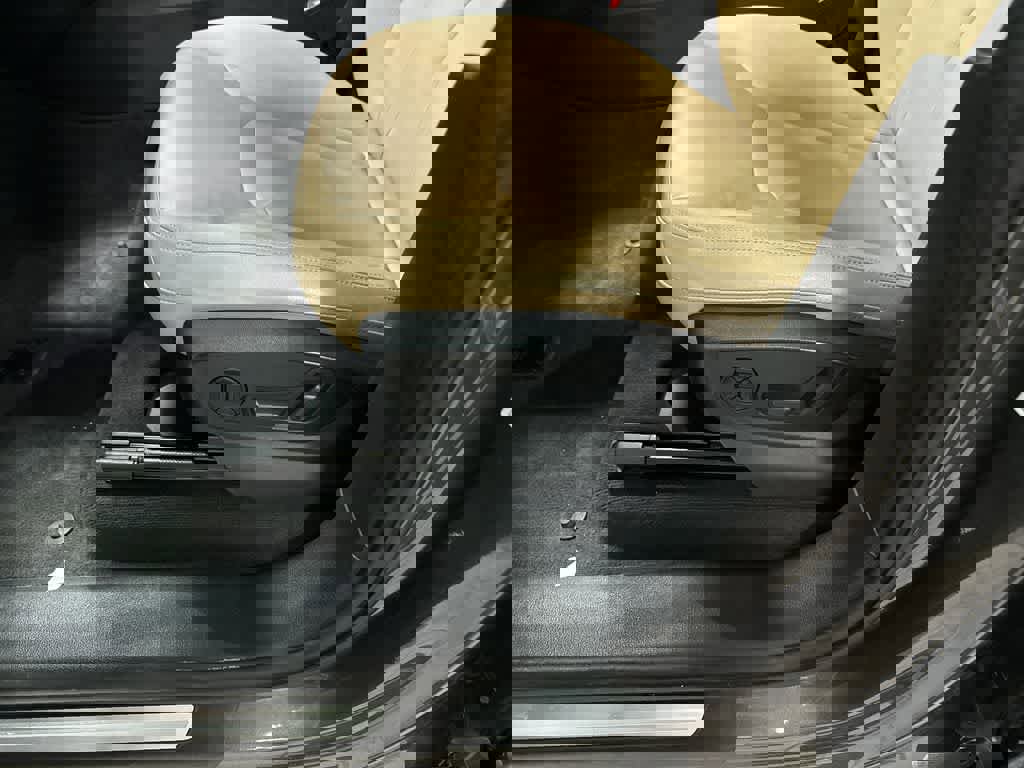 Used 2022 Audi Q7 2.0T Premium w/ Convenience Package image 25