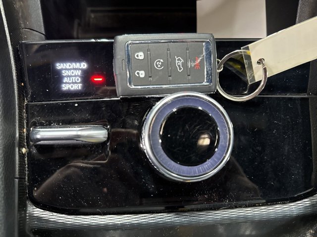 Used 2024 Jeep Grand Cherokee L Limited image 3