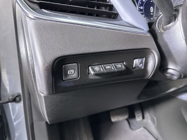 Used 2024 Buick Enclave Premium AWD/4WD image 18