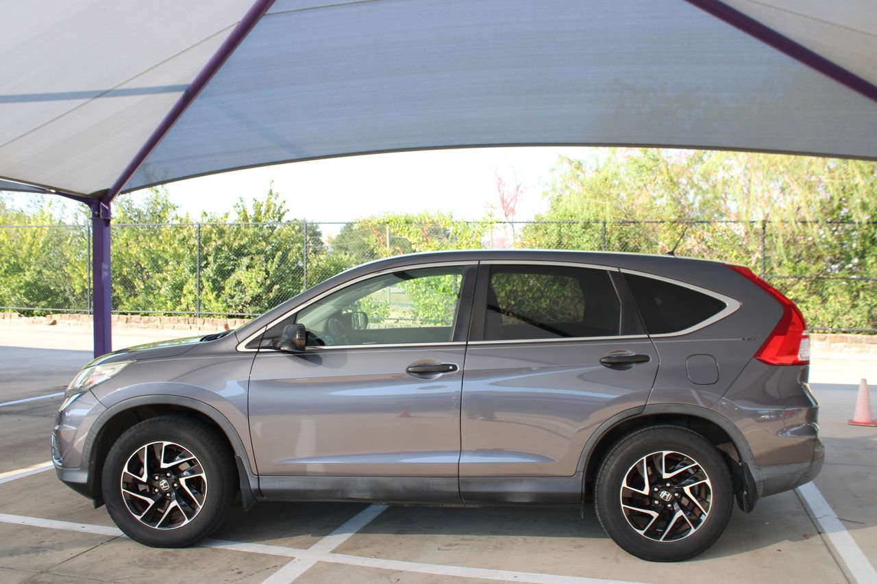 Used 2016 Honda CR-V SE image 2