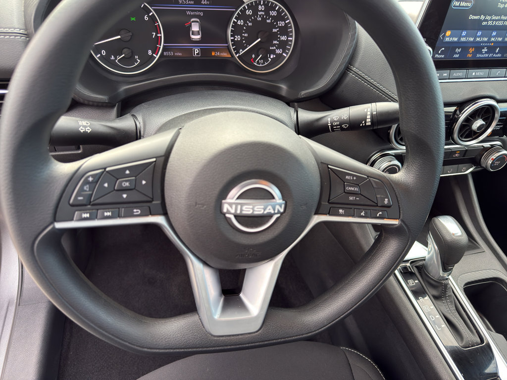 Used 2024 Nissan Sentra SV image 16
