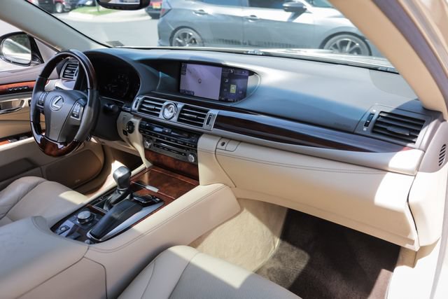 Used 2014 Lexus LS 460 AWD w/ Comfort Package image 49