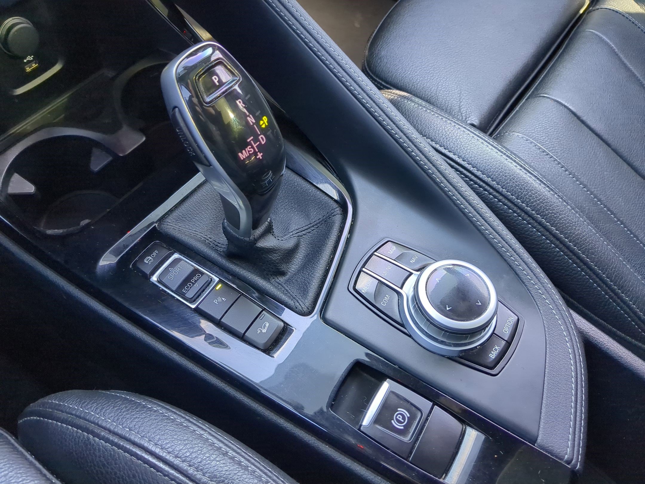 Used 2020 BMW X2 M35i w/ Premium Package image 29