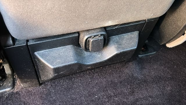 Used 2017 Ford F150 XLT AWD/4WD image 8