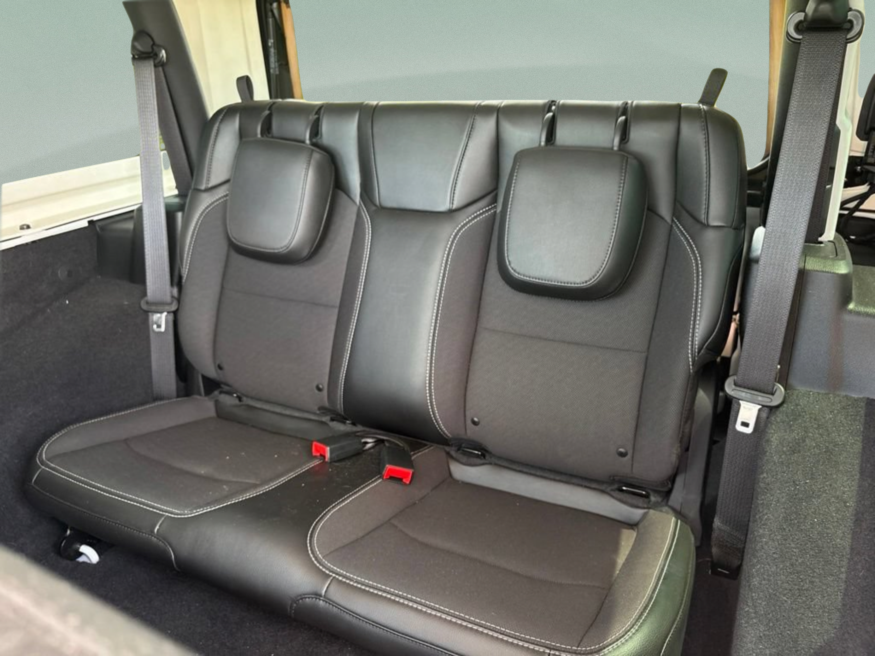 Used 2023 Jeep Wrangler Sport AWD/4WD image 21