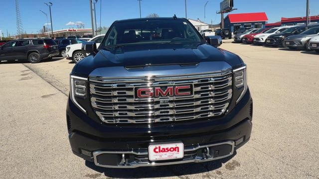 New 2026 GMC Sierra 1500 Denali w/ Technology Package AWD/4WD image 3