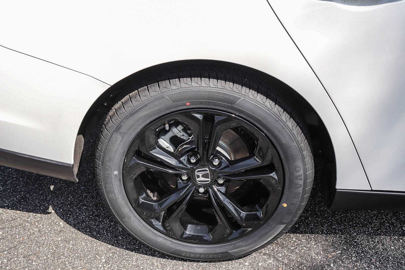 Certified 2025 Honda Accord SE image 8