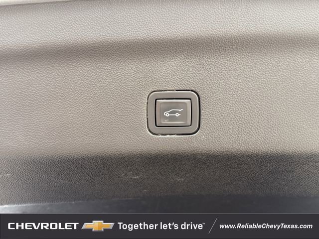 Used 2024 Chevrolet Suburban RST image 37