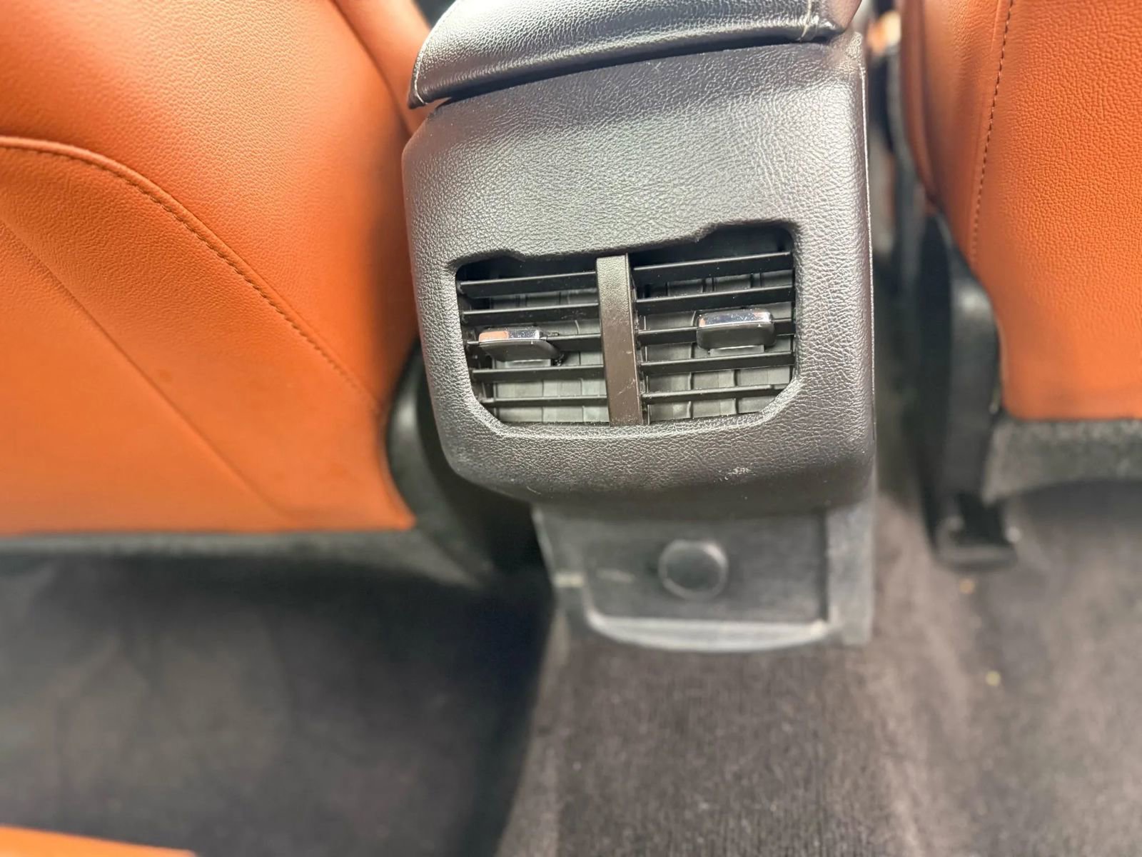 Used 2020 Ford Fusion Titanium image 27