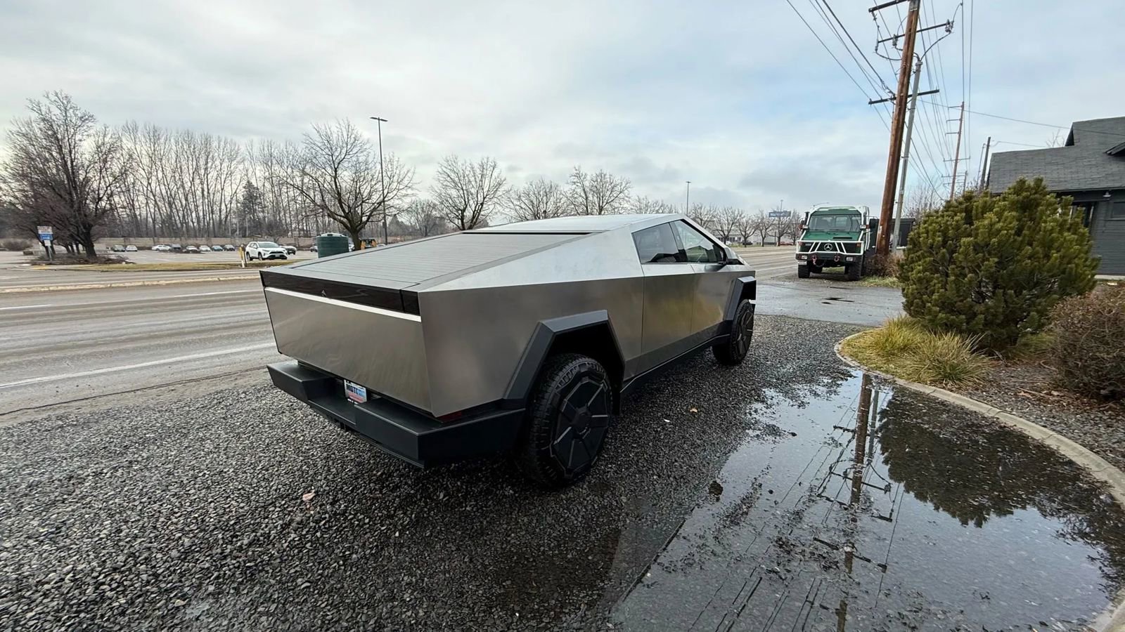 Used 2025 Tesla Cybertruck Cyberbeast image 25